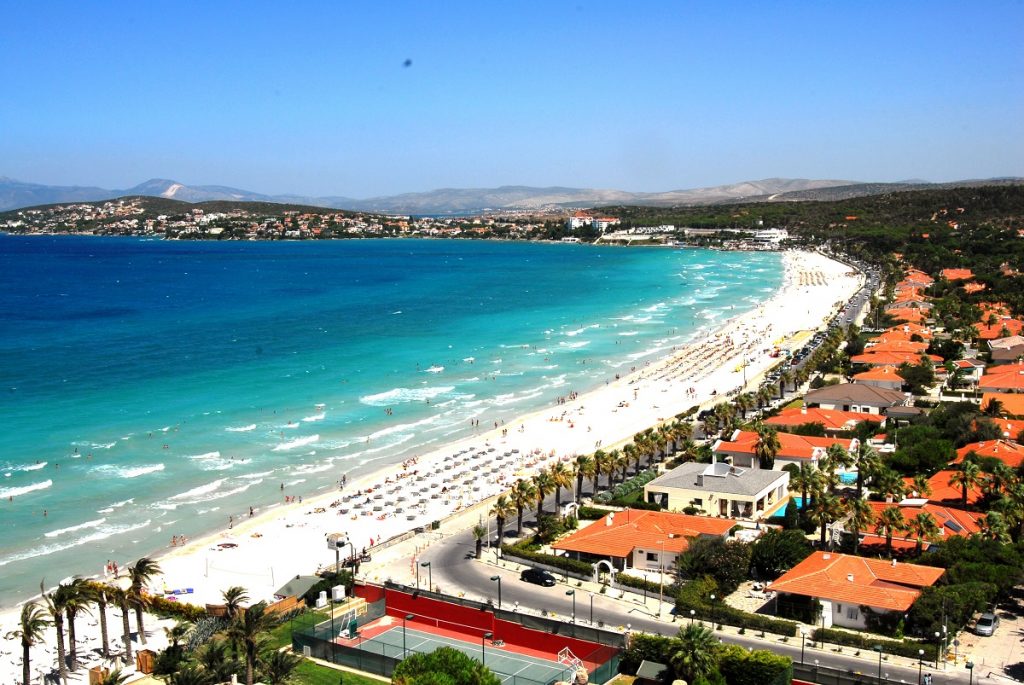 Cesme alacati plajı